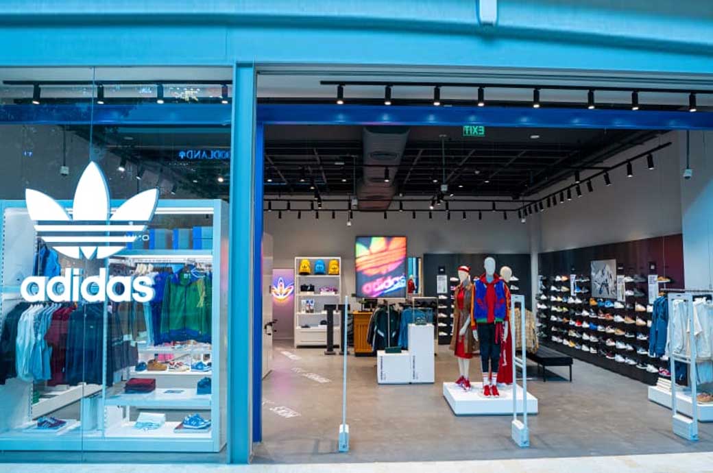 Objetivo diámetro pasaporte Adidas Originals opens 1st store in Lucknow, India