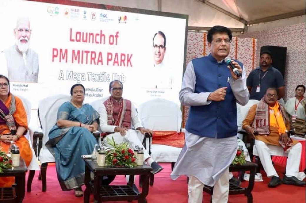MoU signed for MP’s mega textile park; to draw investment of ₹6,850 cr