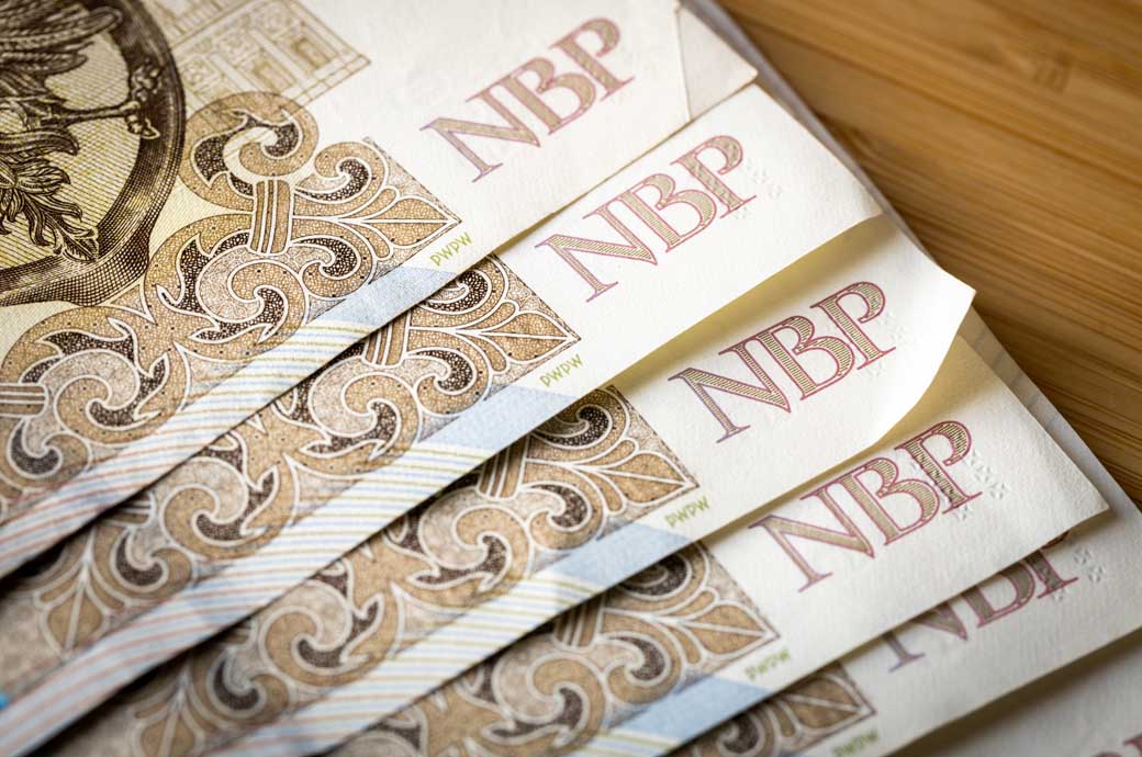 Narodowy Bank Polski utrzymuje stopy procentowe na niezmienionym poziomie, aby osiągnąć cel inflacyjny