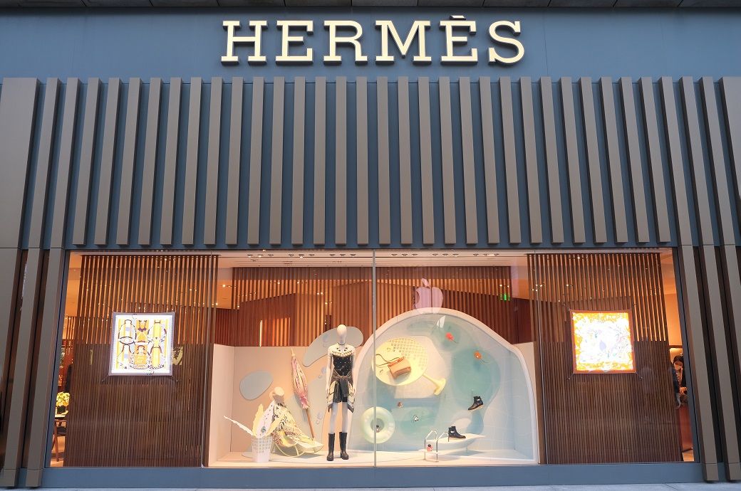 French fashion firm Hermes' revenues surge 17% in Q1 FY24