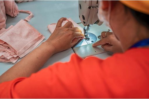 ADB, LPBank sign $80 mn loan to boost women-owned SMEs in Vietnam