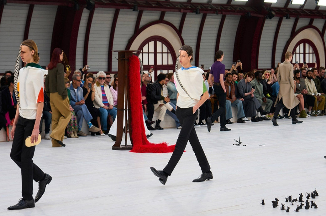 Loewe's Paris show blends mythical elegance with artistic precision