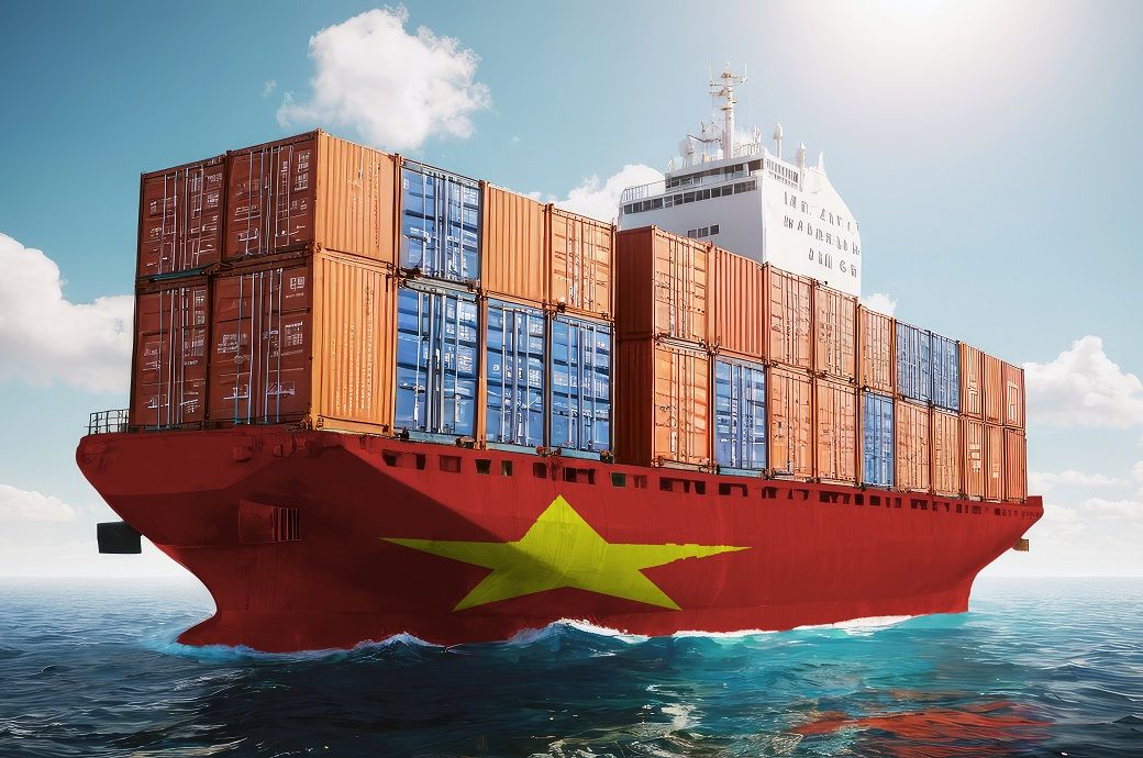 Vietnam achieves trade surplus of $14.08 bn in Jan-July 2024