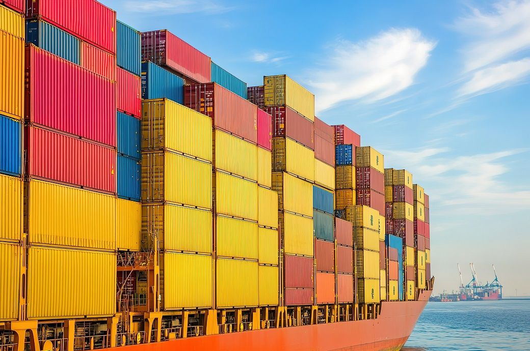 Drewry WCI declines 7.8%, despite looming ILA strike threat