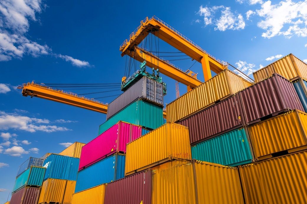 Drewry WCI slightly eases after sharp rise, stability expected