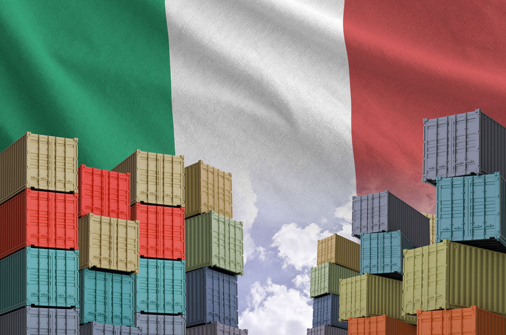 Italian exports show resilience with growth in Dec, imports decline