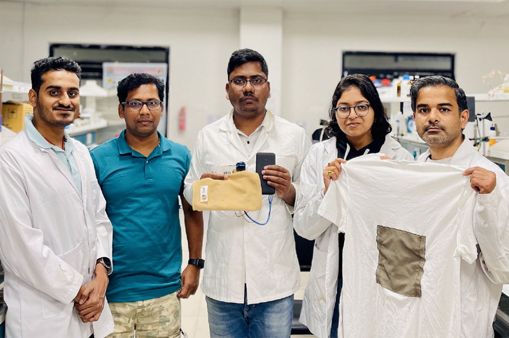 IIT Guwahati researchers develop water-repellent, conductive textile