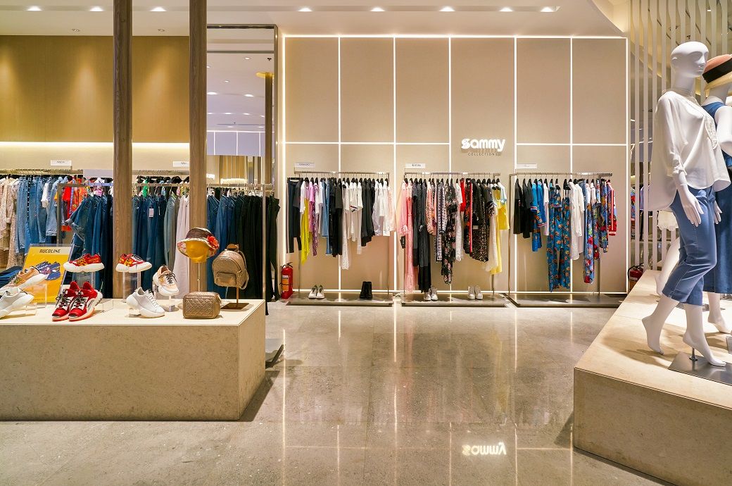 Italy's retail sales slip in May despite annual value growth