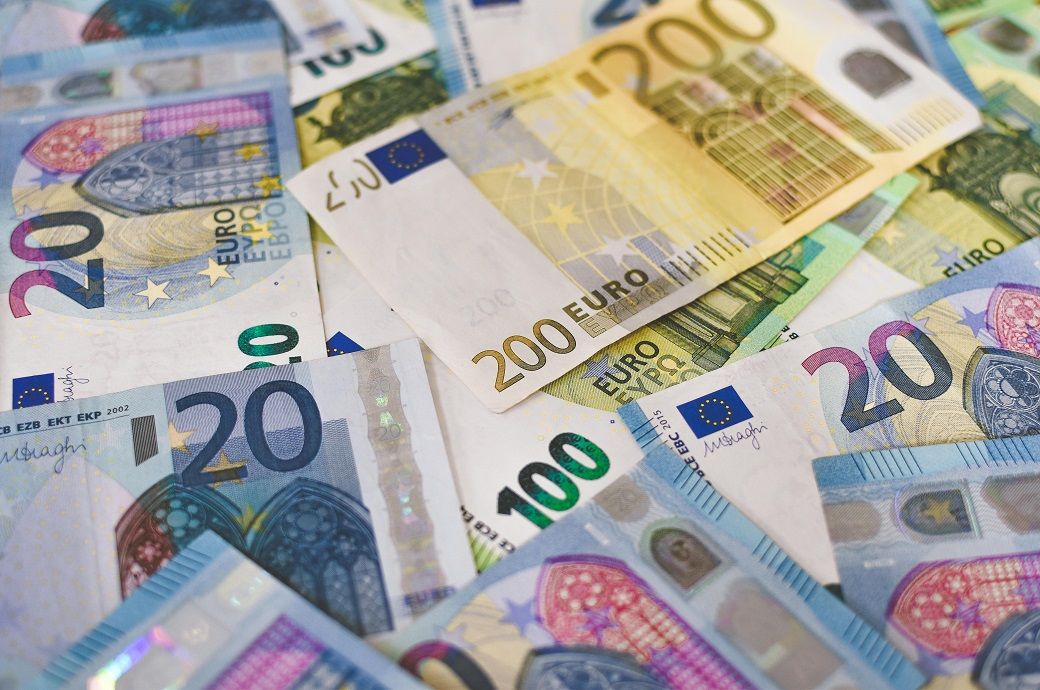 Germany's ZEW economic sentiment falls sharply in August