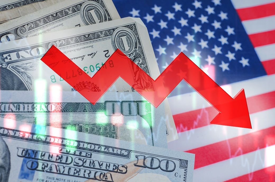 US recession signal flashes again as LEI falls for 3rd straight month
