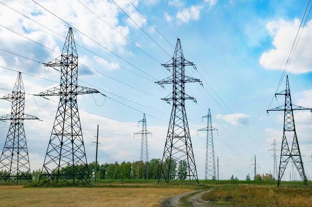 China's electricity consumption surpassed the 1-trillion-kilowatt-hours (T kWh) mark in July, reflecting robust industrial activity and surging demand from households during heat waves, the National E