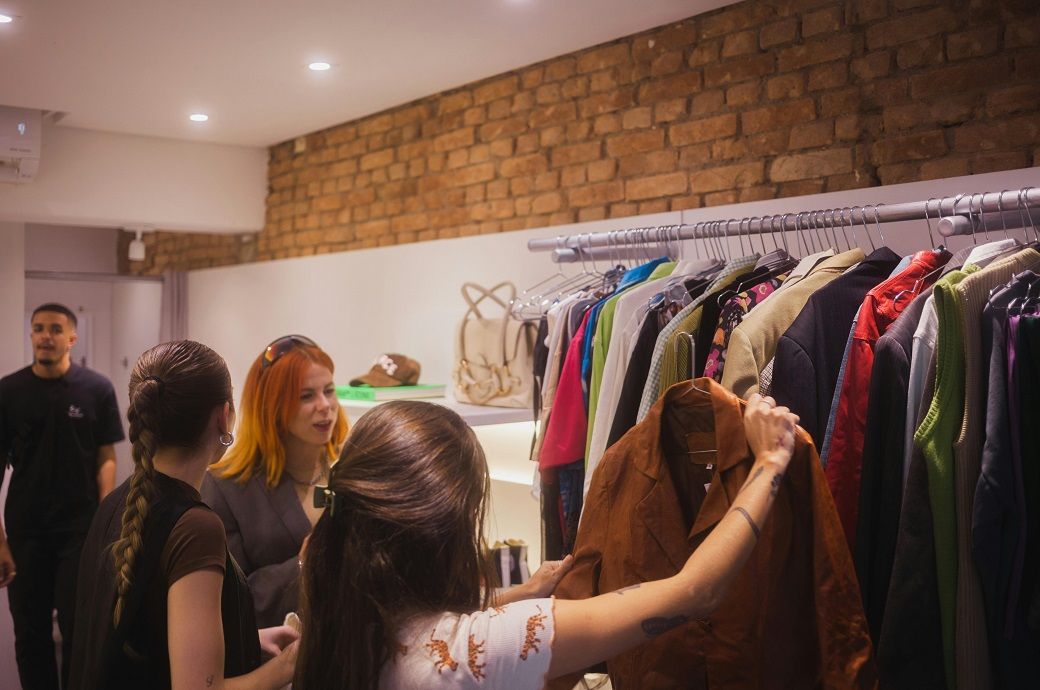  Poland retail sales rise 3.1% in August, textiles lead gains