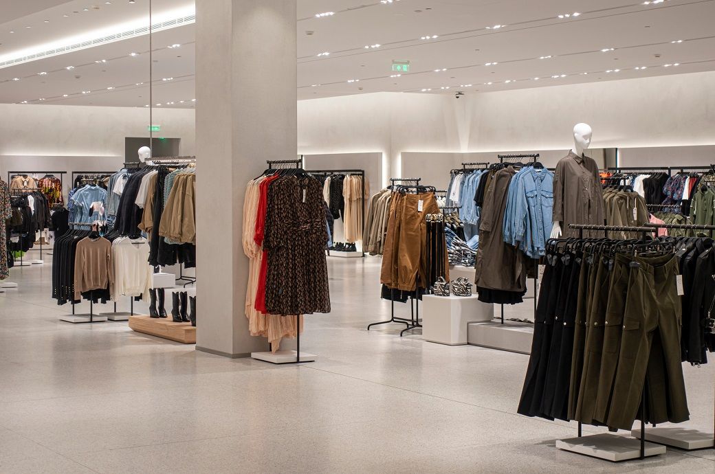 400 UK stores may shut if large shops forced into higher tax band: BRC