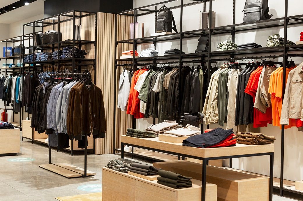 UK CPI for clothing-footwear up 0.5% YoY, 2.4% MoM in Sep 2025 UK CPI for clothing-footwear up 0.5% YoY, 2.4% MoM in Sep 2025
