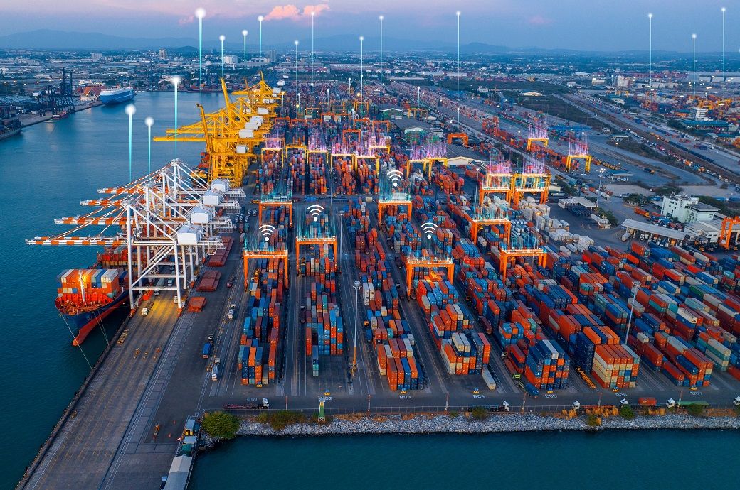 China to levy special port fees US-owned, -operated ships from Oct 14