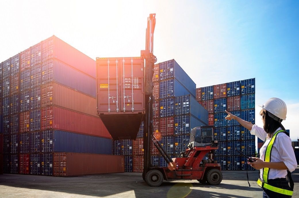 Sep 2025 US logistics manager index falls to lowest since Mar