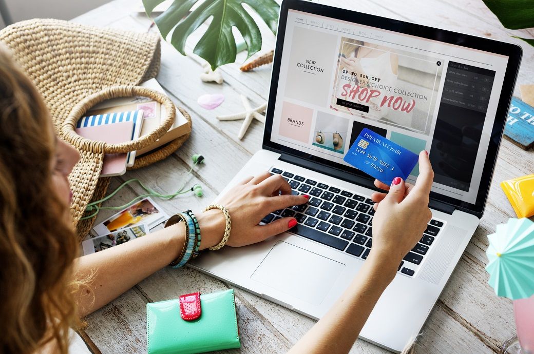 US online holiday sales to exceed $250 bn led by apparel sales: Adobe
