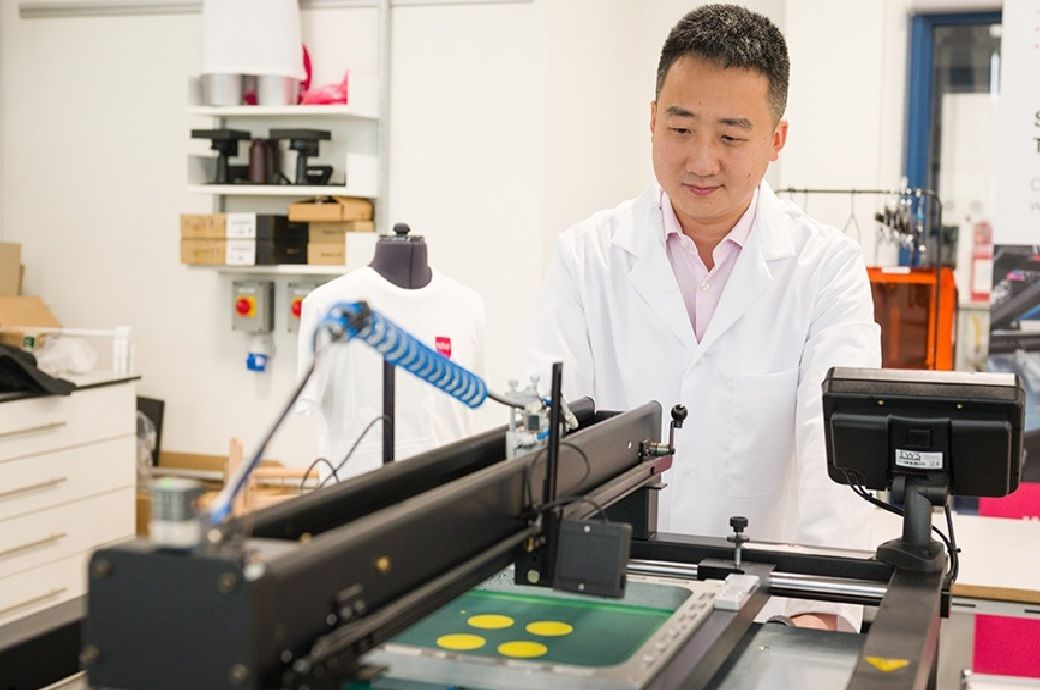 UK scientists develop smart textile band for sarcopenia