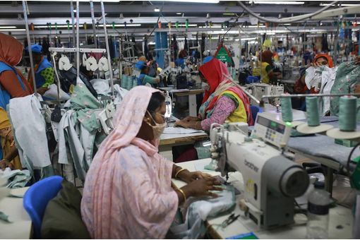 Bangladesh RMG workers part of trade unions get 10% higher wages: BIDS
