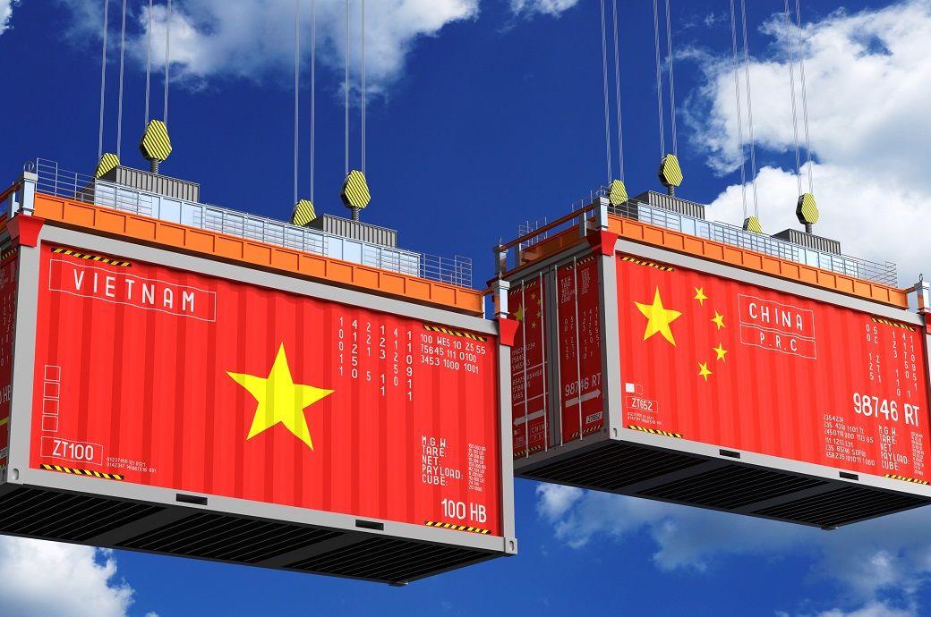 Vietnam & China start pilot for two-way cargo transport