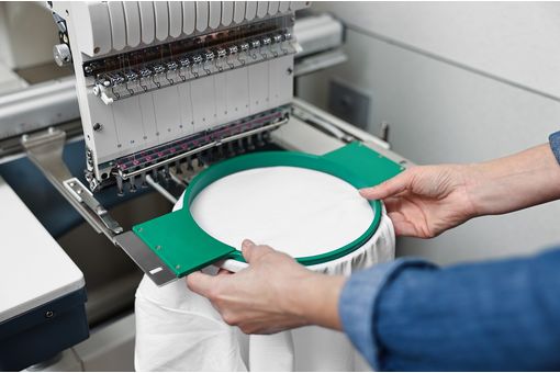 Vietnam manufacturing expands in Nov despite storm-hit supply chains