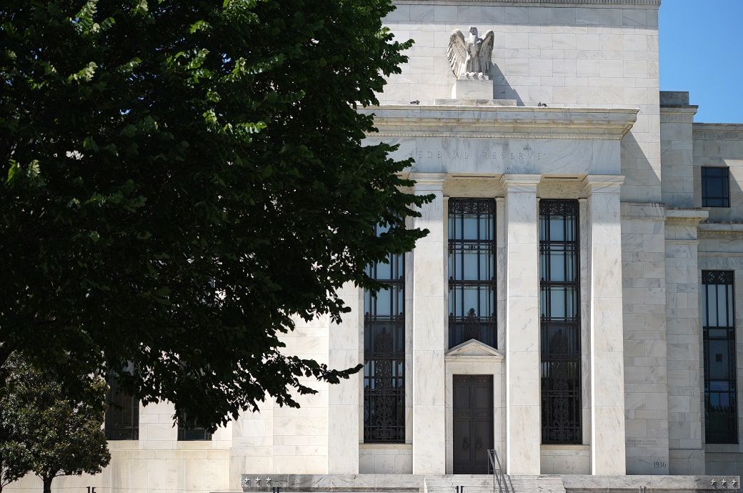 US consumer spending declines further: Fed Beige Book