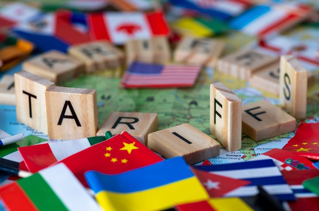 Are nations turning away from the United States to build new alliances?