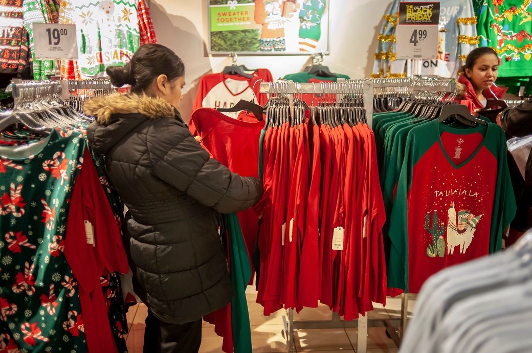 US Super Saturday shopping set to hit record 158.9 mn consumers: NRF