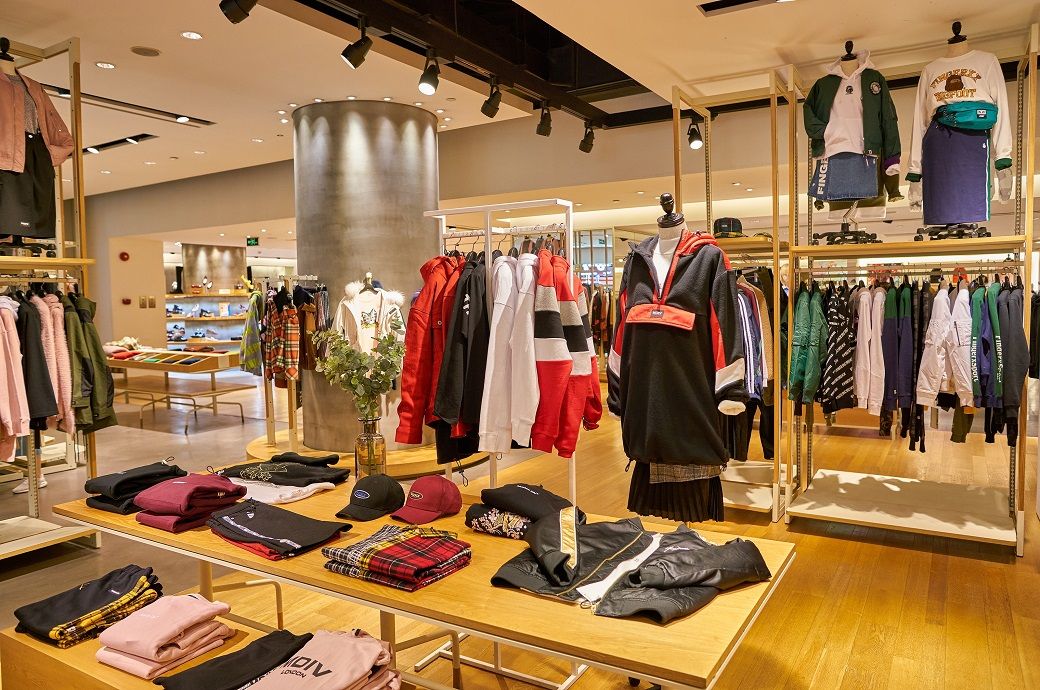 Chinese retailers face weak demand, price wars, omni-channel shift