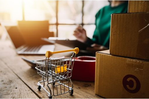 India extends export incentives to postal e-commerce shipments