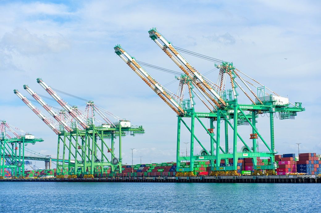 Port of Los Angeles volumes fall in Nov, 2025 total rises