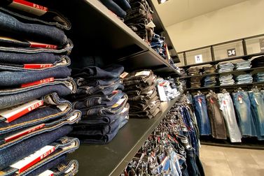 South Africa textile imports edge up to $4.164 bn in 2025