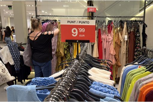 Is Bangladesh facing price challenges from China in the EU?