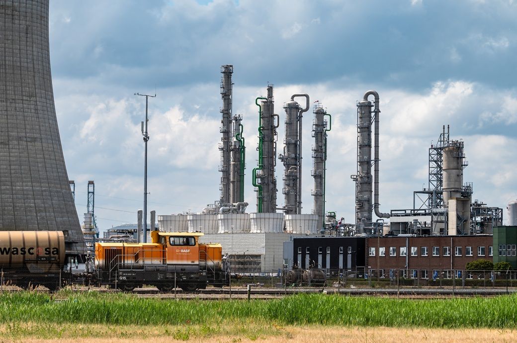 BASF raises formic acid prices by $286 per tonne