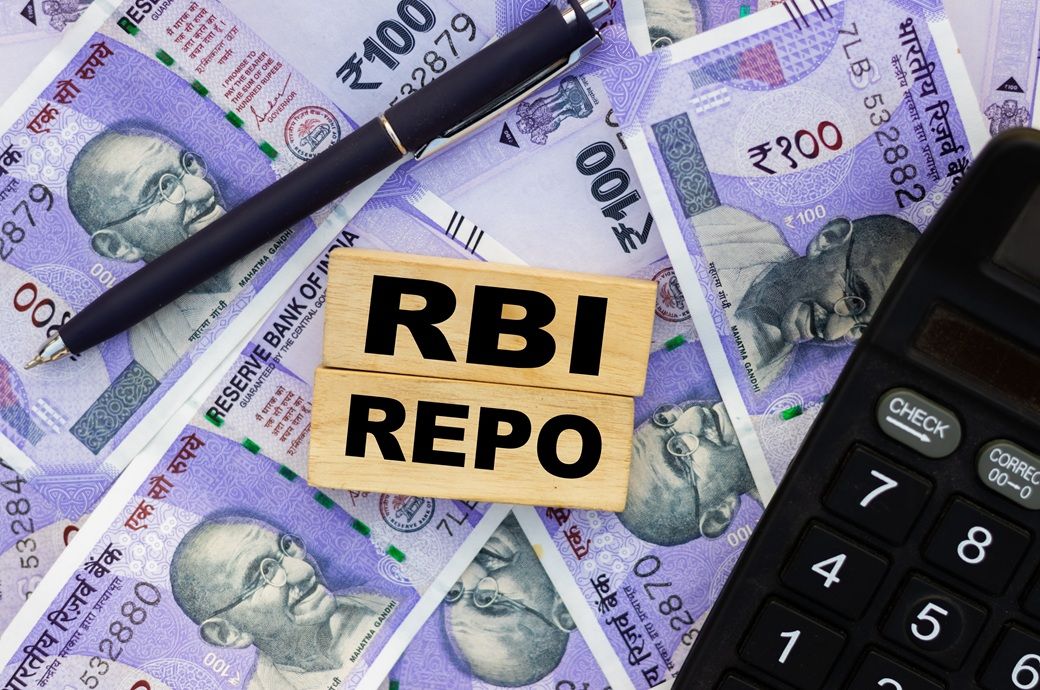 Indian central bank keeps repo rate unchanged at 5.25%