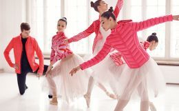 The Fashion Ballet : sustainability brings back slow fashion