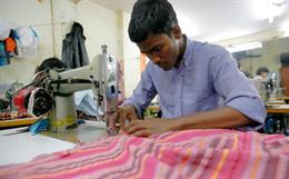 Let's-have-a-hybrid-apparel-manufacturing-policy_small