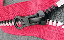 5-factors-to-consider-when-selecting-zipper-suppliers_small