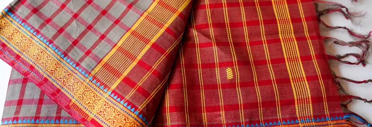 Kasaragod Chronicles: Sarees that Speak of Culture and Craft