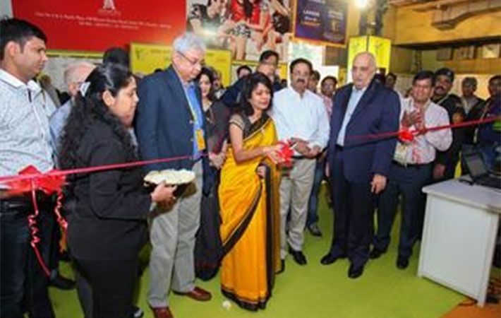 Kavita Gupta inaugurating the fair