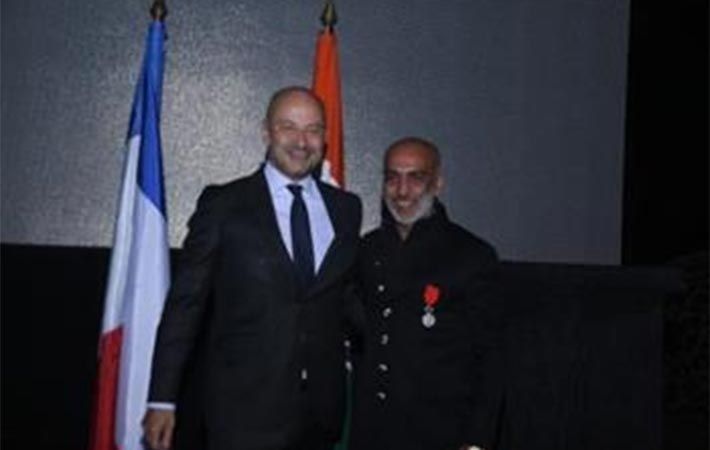 L-R: French Ambassador Francois Richier and Manish Arora