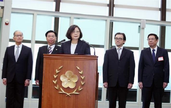 President Tsai Ing-wen delivering remarks before boarding her plane bound for Central America. Courtesy: Presdient