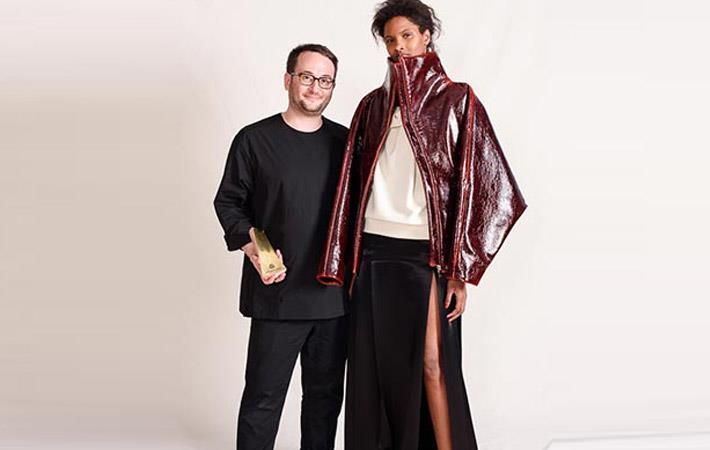 Zaid Affas (left) won the 2017/18 Woolmark Prize US womenswear. Courtesy: Woolmark Prize.
