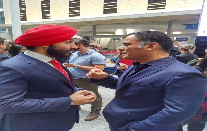 Minister Navneet Bains and Tony Chahine,CEO of Myant discussing innovation and manufacturing in Canada; Courtesy: Melony Jamieson