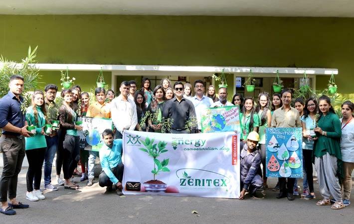 Zenitex CEO Viral Desai with ADF students; Courtesy: Zenitex