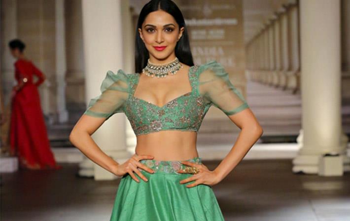Kiara Advani debuts at India Couture Week 