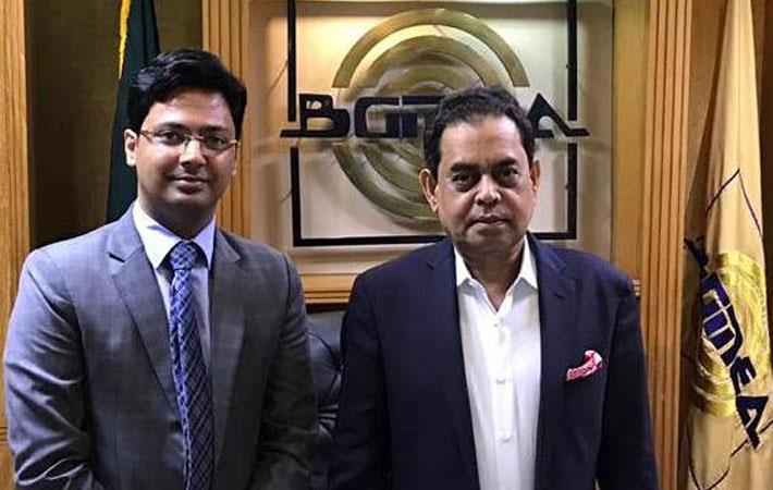 Kunal Singhal, MD Eazy ERP Technologies with Siddiqur Rahman, president, BGMEA; Courtesy: Eazy ERP