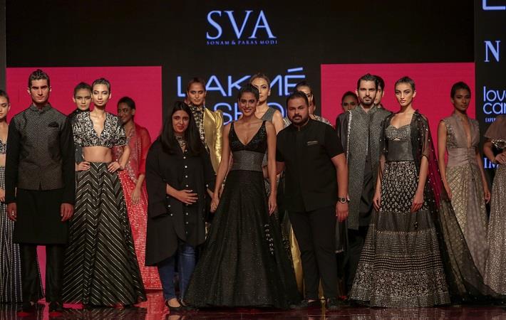 Diva Dhawan for SVA by Sonam & Paras Modi at LFW WF 2019. Pic: LFW