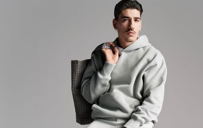 H&M Collaborates with Hector Bellerin