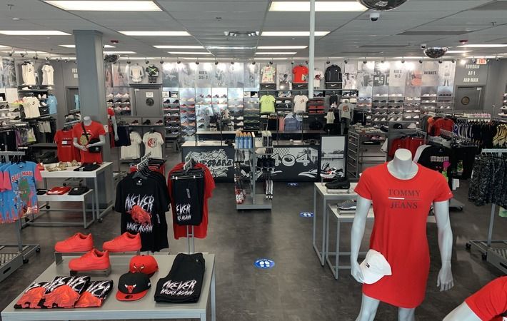 US retailer Hibbett Sports opens new store in Jonesboro GA